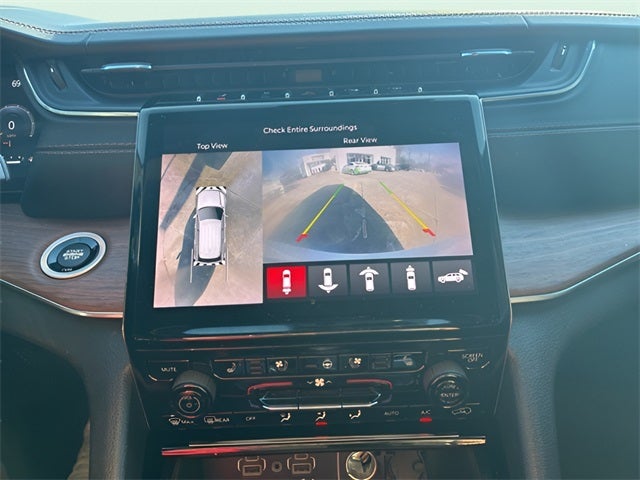 2022 Jeep Grand Cherokee L Summit