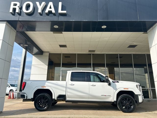 2025 GMC Sierra 2500HD AT4