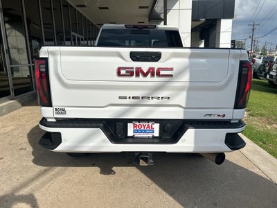 2025 GMC Sierra 2500HD AT4