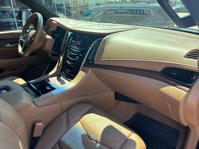 2017 Cadillac Escalade ESV Platinum Edition