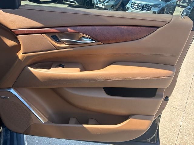 2017 Cadillac Escalade ESV Platinum Edition