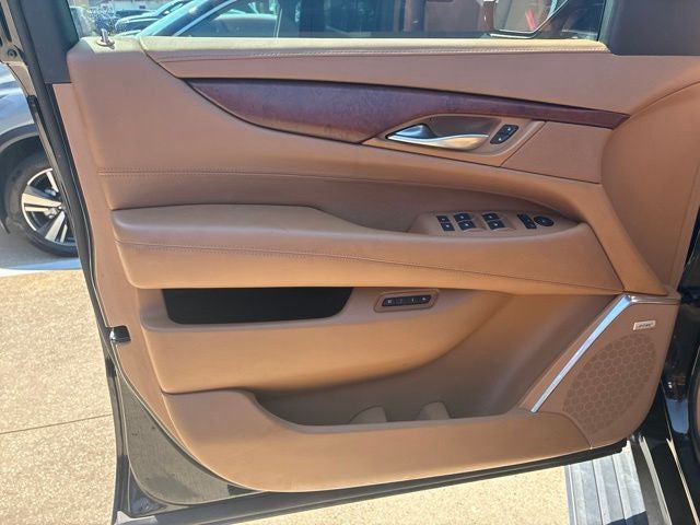 2017 Cadillac Escalade ESV Platinum Edition