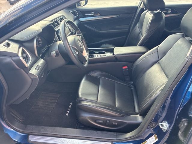 2023 Nissan Maxima SV