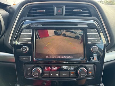 2023 Nissan Maxima SV