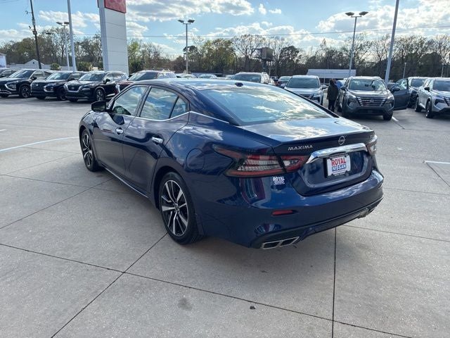 2023 Nissan Maxima SV