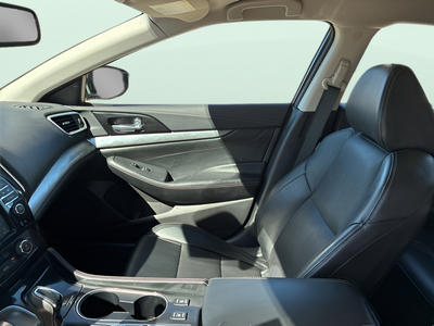 2023 Nissan Maxima SV