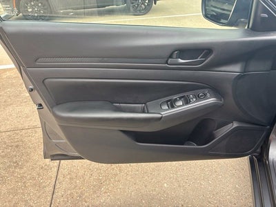2025 Nissan Altima S