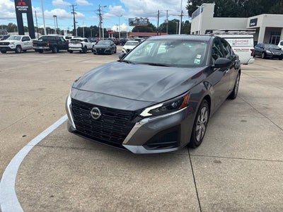 2025 Nissan Altima S