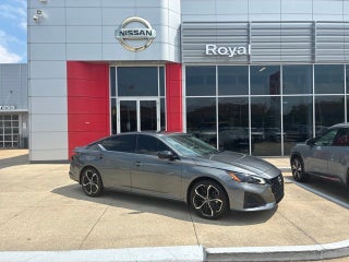 2023 Nissan Altima SR