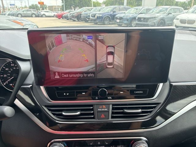 2026 Nissan Altima SR