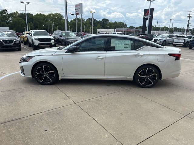 2026 Nissan Altima SR