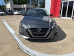 2022 Nissan Altima SR