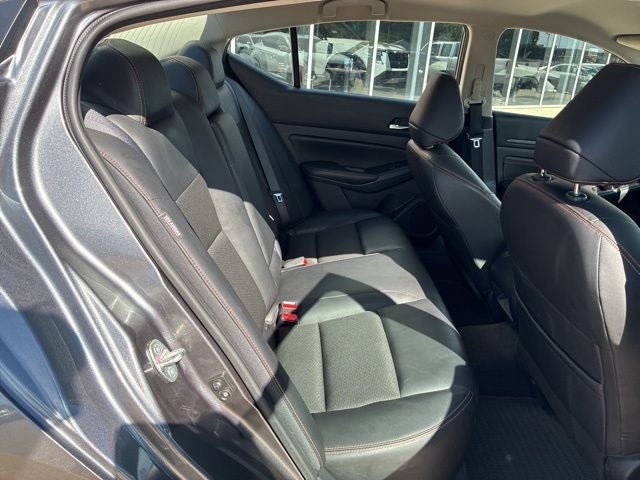 2022 Nissan Altima SR