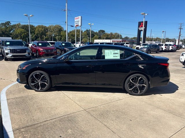 2026 Nissan Altima SR