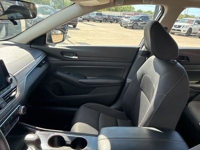 2024 Nissan Altima SV