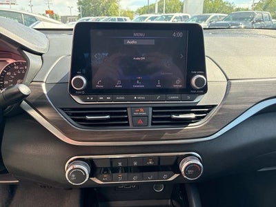 2024 Nissan Altima SV