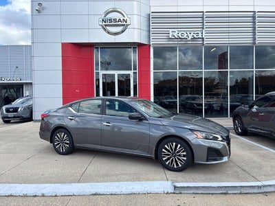 2024 Nissan Altima SV