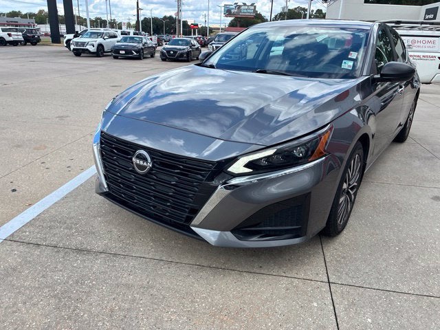 2024 Nissan Altima SV