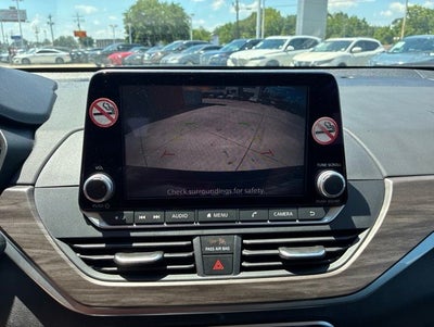 2025 Nissan Altima SV
