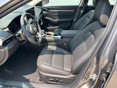 2025 Nissan Altima SL