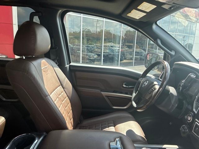 2021 Nissan Titan Platinum Reserve