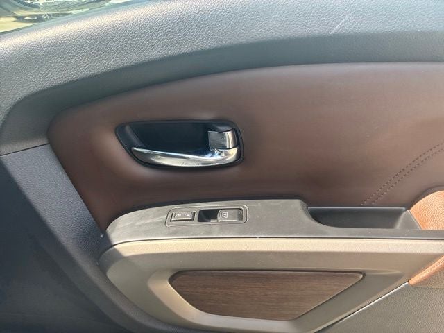 2021 Nissan Titan Platinum Reserve