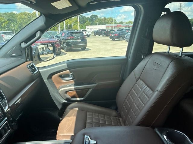 2021 Nissan Titan Platinum Reserve