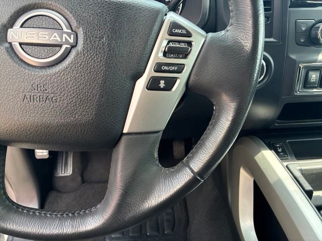2024 Nissan TITAN Crew Cab SV