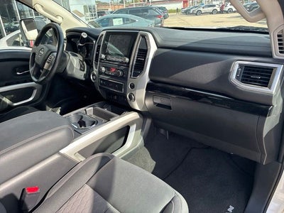 2024 Nissan TITAN Crew Cab SV
