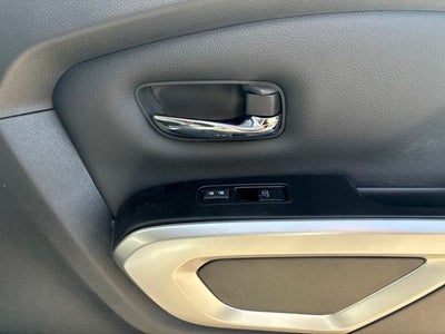 2024 Nissan TITAN Crew Cab SV