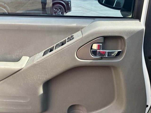 2020 Nissan Frontier SV