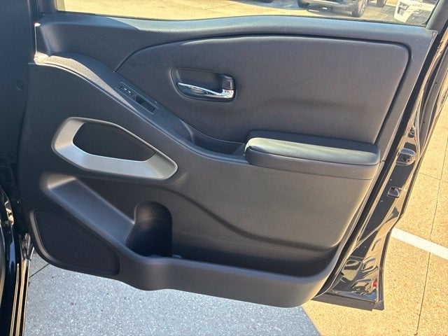 2025 Nissan Frontier Crew Cab SV