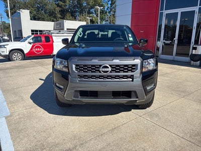 2025 Nissan Frontier Crew Cab SV