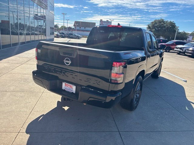 2025 Nissan Frontier Crew Cab SV