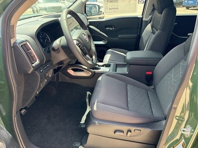 2026 Nissan Frontier Crew Cab SV