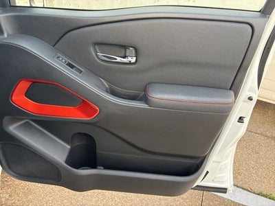 2022 Nissan Frontier PRO-X