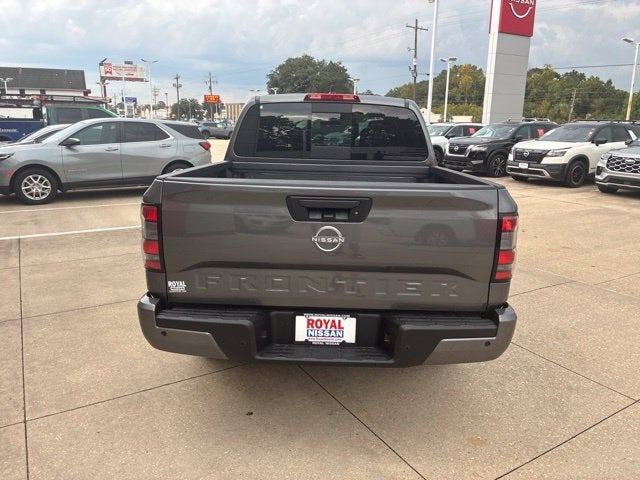2027 Nissan Frontier Crew Cab SV
