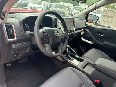 2026 Nissan Frontier Crew Cab SV