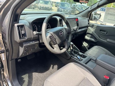 2026 Nissan Frontier Crew Cab SV
