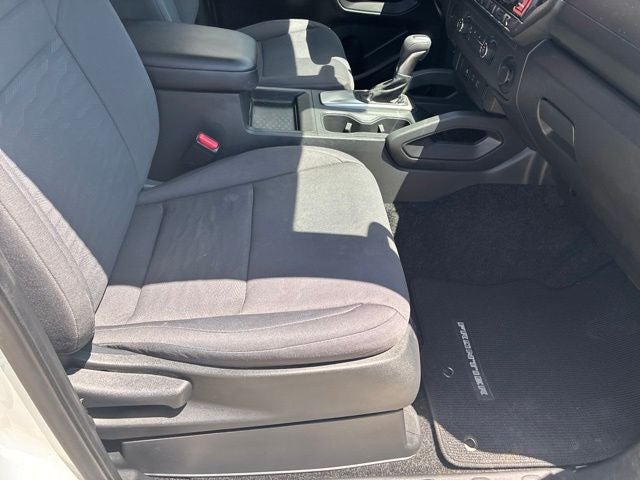2025 Nissan Frontier Crew Cab S
