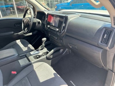 2025 Nissan Frontier Crew Cab S