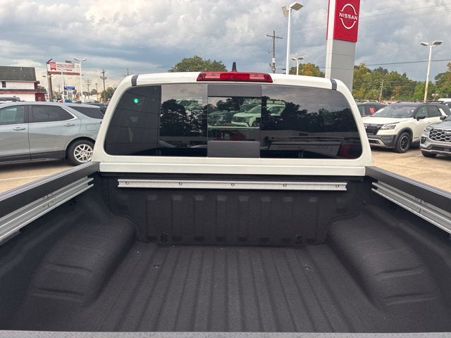 2027 Nissan Frontier Crew Cab SV