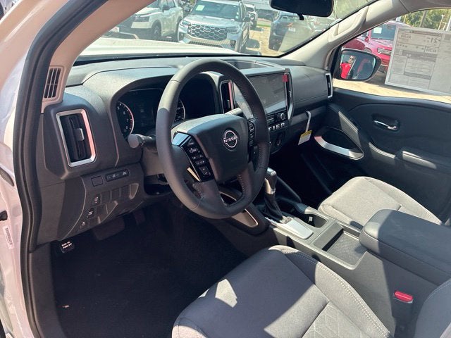 2027 Nissan Frontier Crew Cab SV