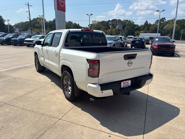 2027 Nissan Frontier Crew Cab SV