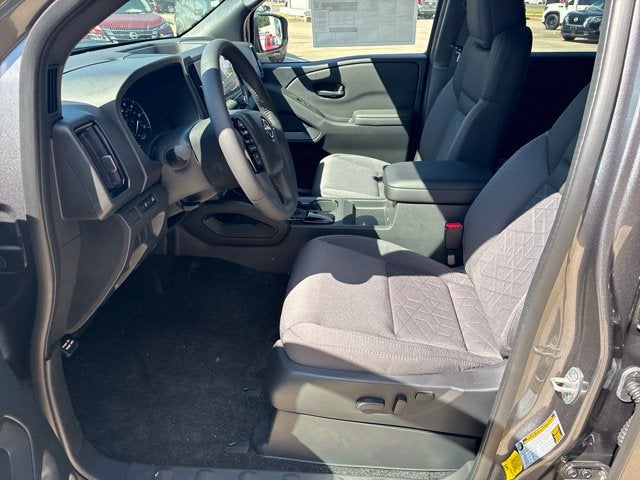 2027 Nissan Frontier Crew Cab SV