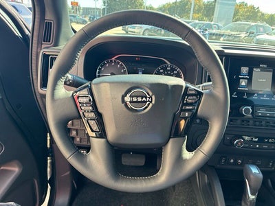 2027 Nissan Frontier Crew Cab SV