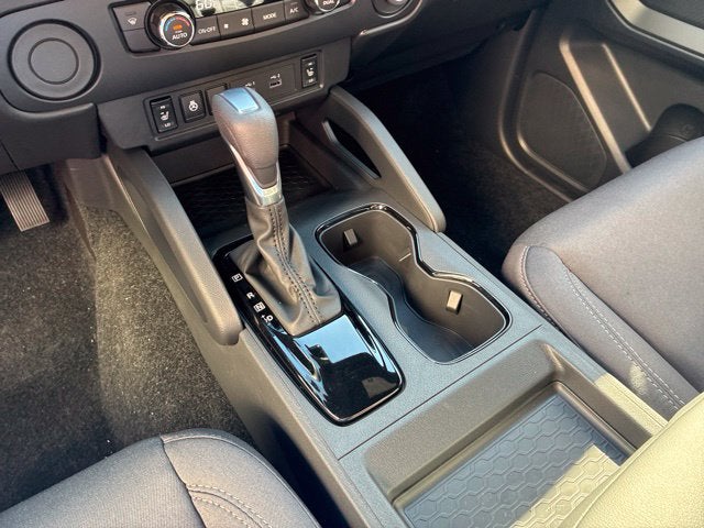 2027 Nissan Frontier Crew Cab SV