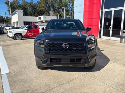 2027 Nissan Frontier Crew Cab SV