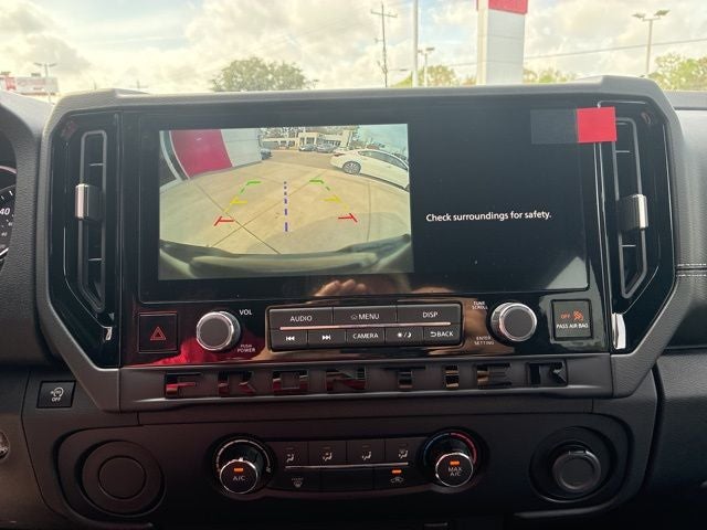 2026 Nissan Frontier Crew Cab SV