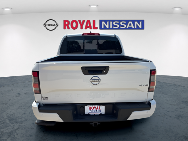 2026 Nissan Frontier Crew Cab SV